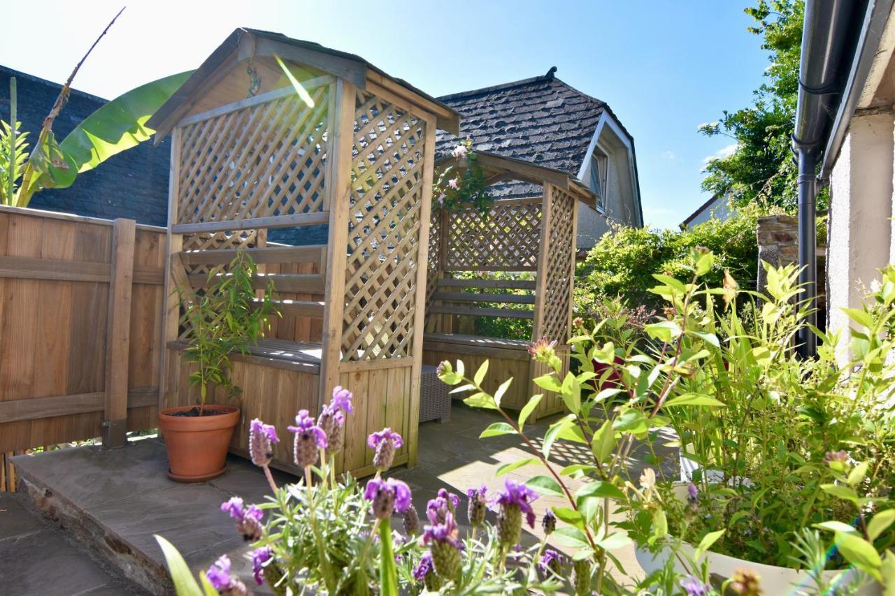 Spacious Cottage In The Village Of Wembury מראה חיצוני תמונה