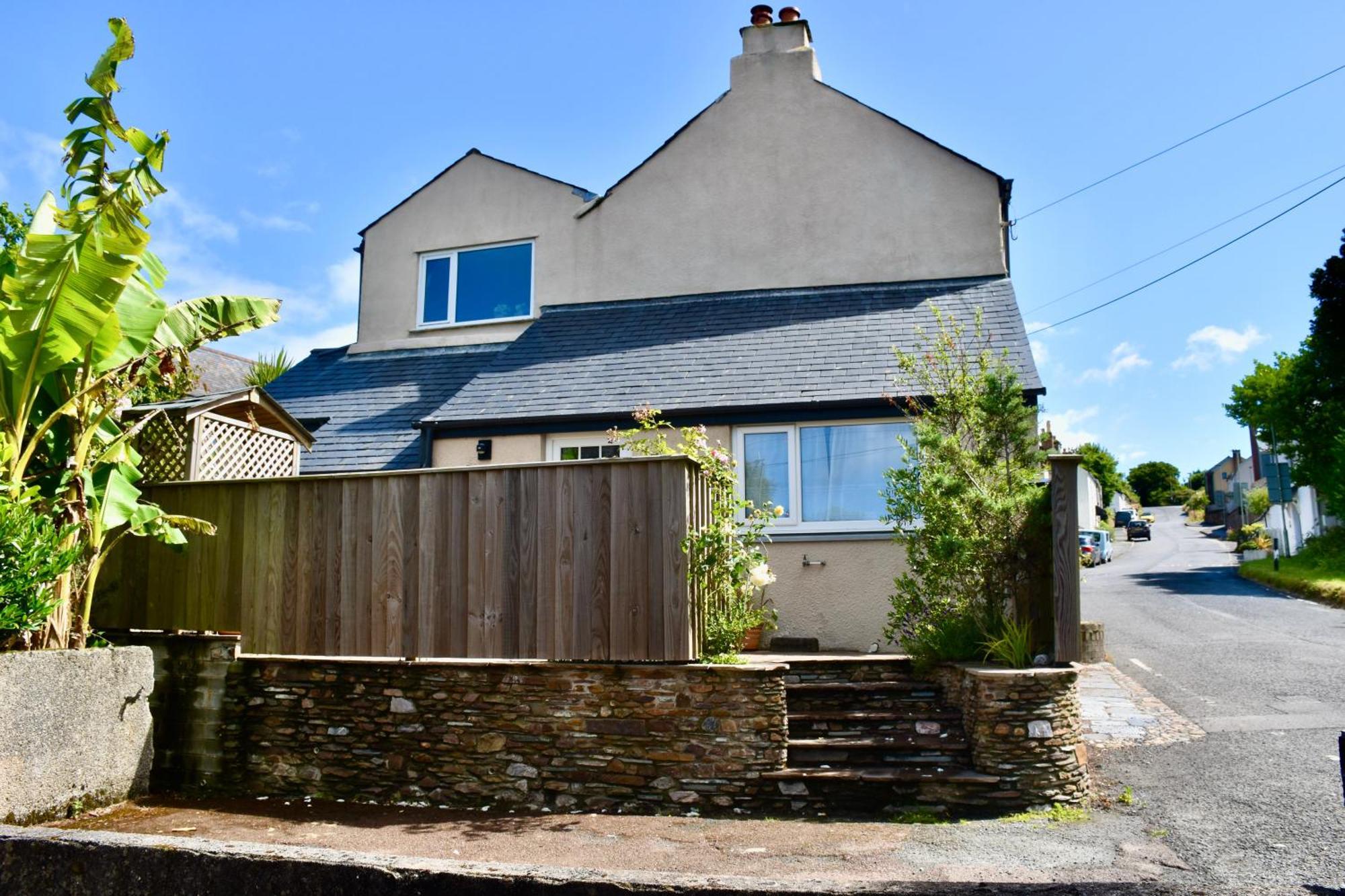 Spacious Cottage In The Village Of Wembury מראה חיצוני תמונה